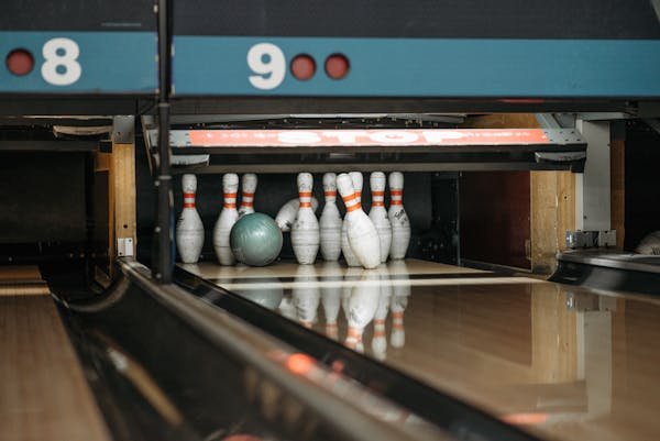 Comment réussir à ouvrir un bowling rentable et attractif ?